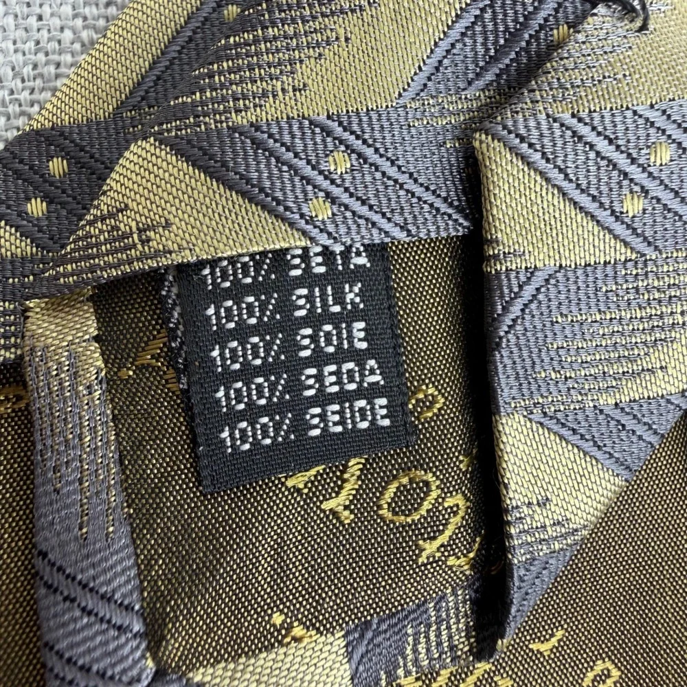 Roberto Villini Couture‎ 100% Silk Tie Gold Gray/Silver Geometric Print